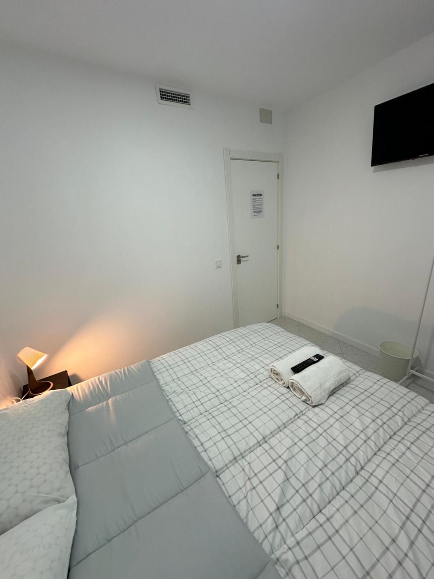 Rooms Mediavilla Madrid Dış mekan fotoğraf