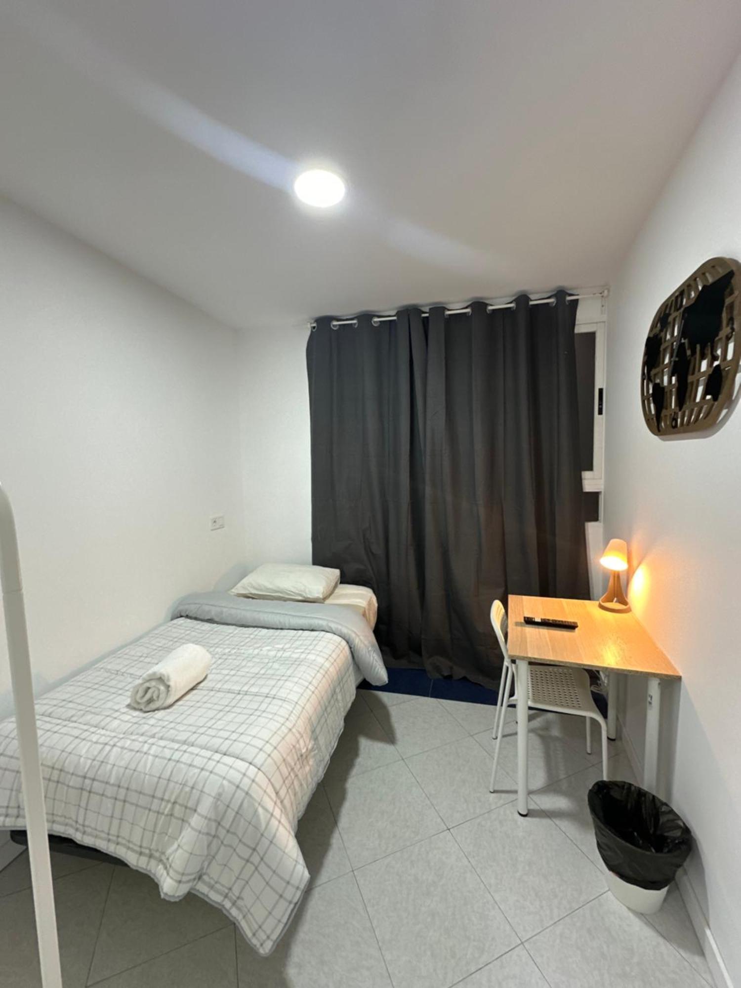 Rooms Mediavilla Madrid Dış mekan fotoğraf