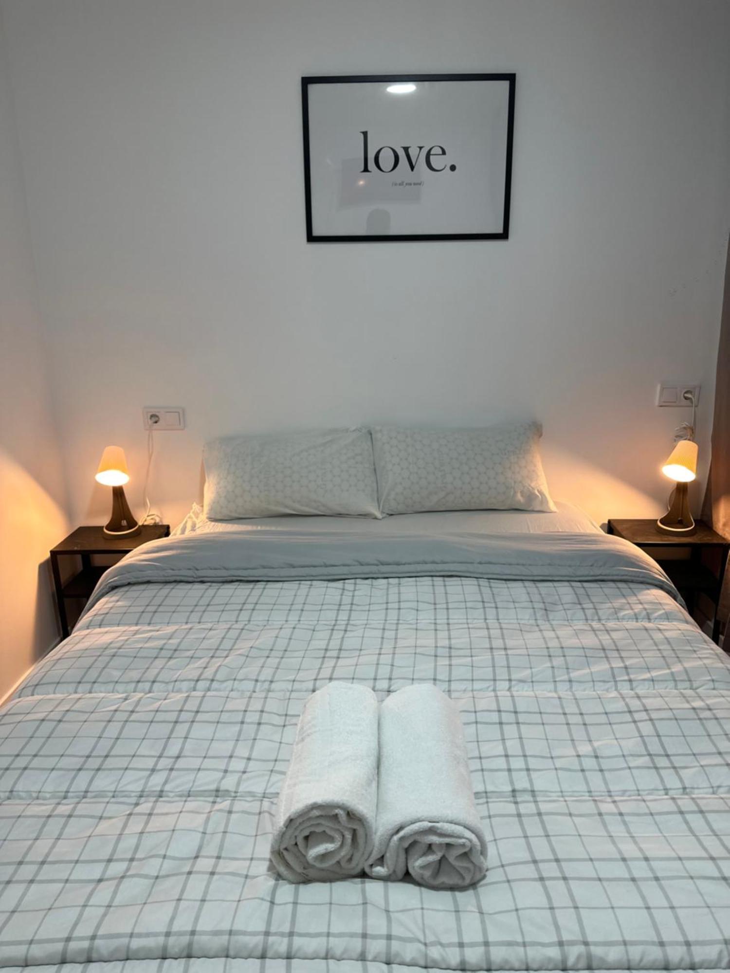 Rooms Mediavilla Madrid Dış mekan fotoğraf