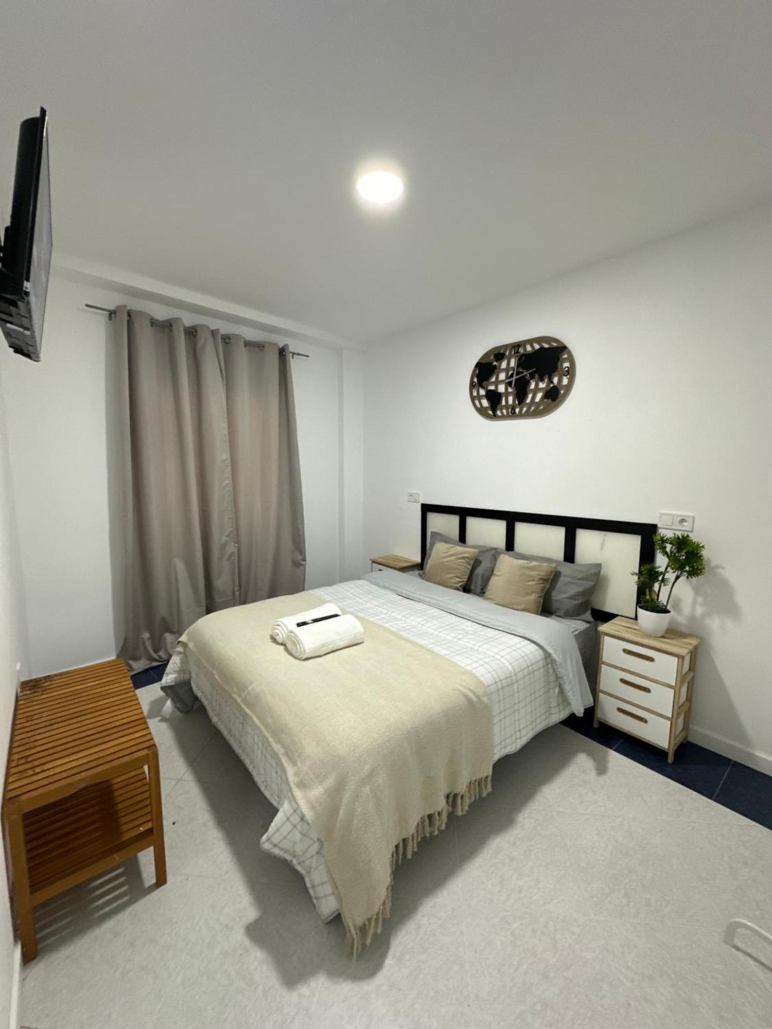 Rooms Mediavilla Madrid Dış mekan fotoğraf