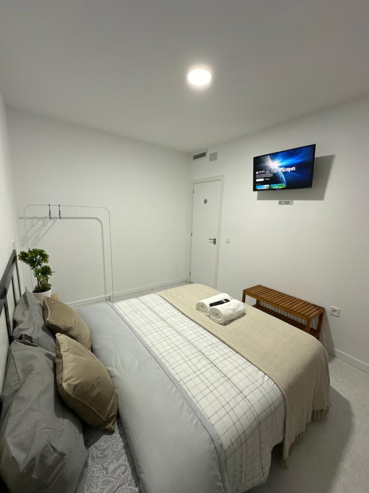 Rooms Mediavilla Madrid Dış mekan fotoğraf