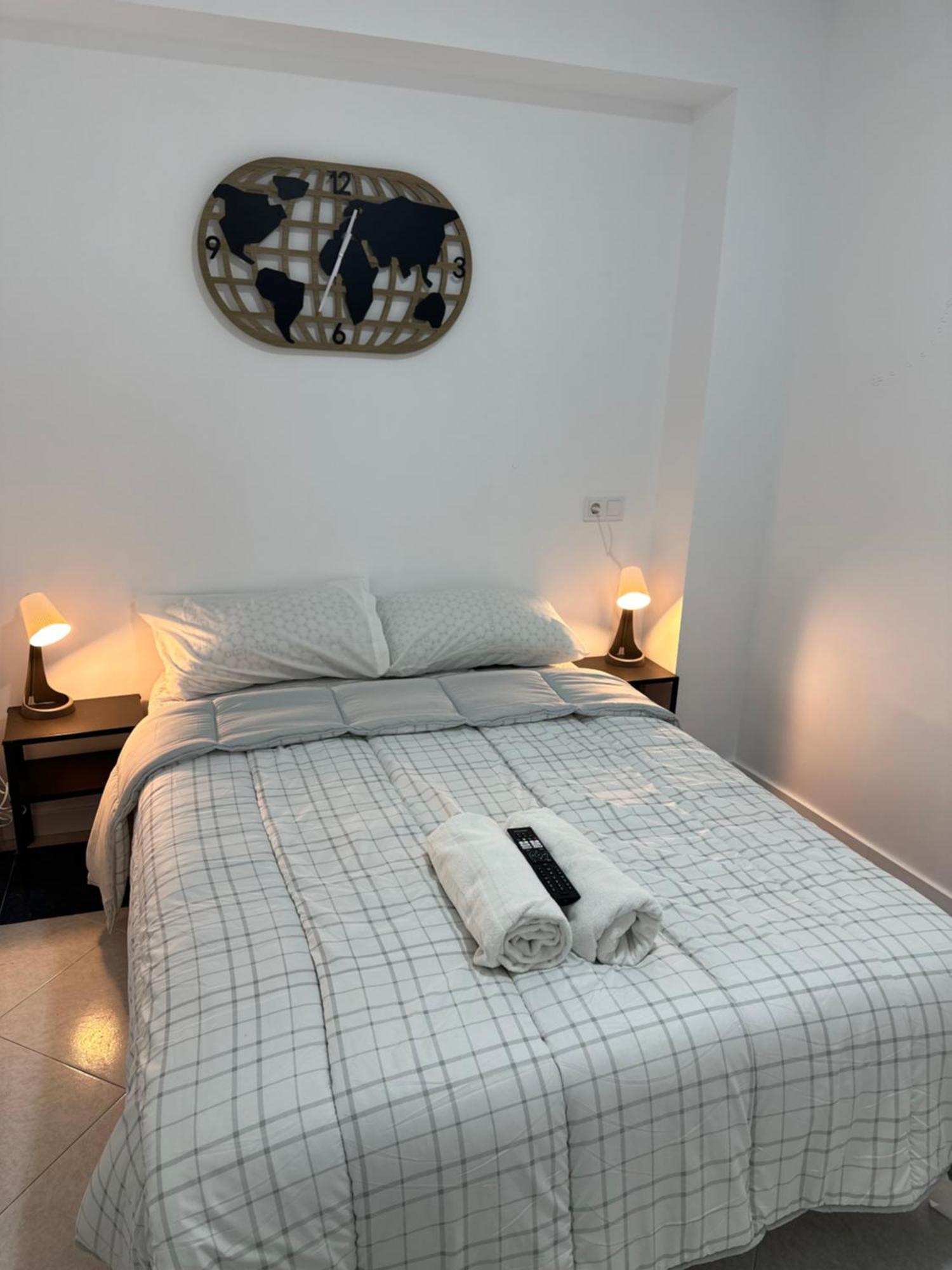 Rooms Mediavilla Madrid Dış mekan fotoğraf